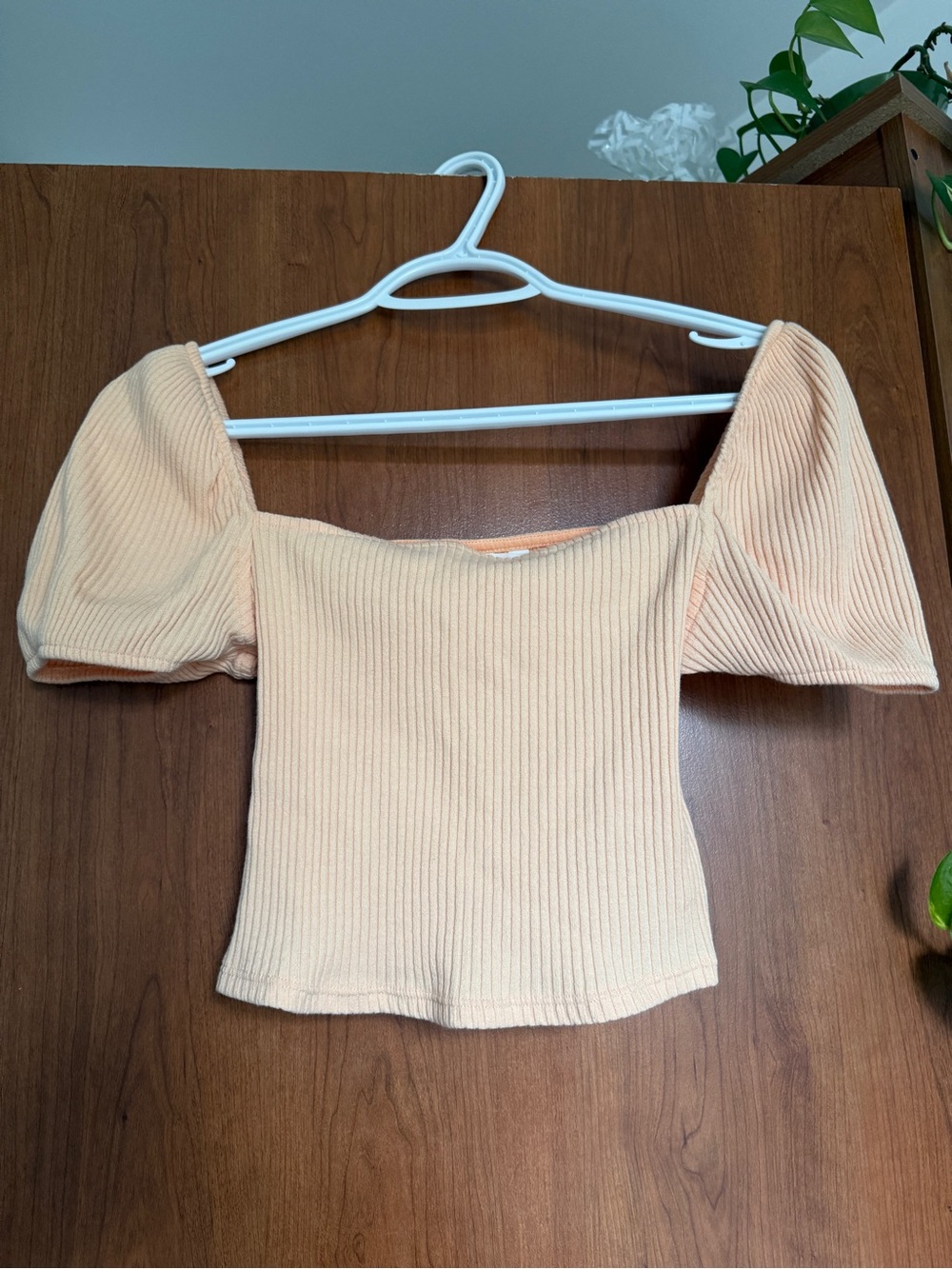 H&M Peach Ribbed Puff-Sleeve Square-Neck Crop Top
